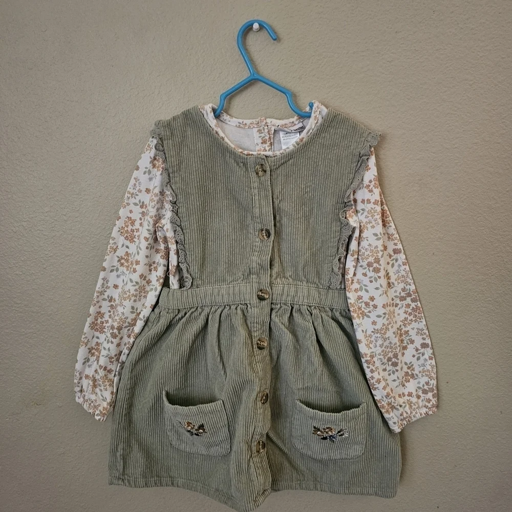 Daisy Fuentes Green Matching Set with Cuoduroy Dress Floral Long Sleeve Tee